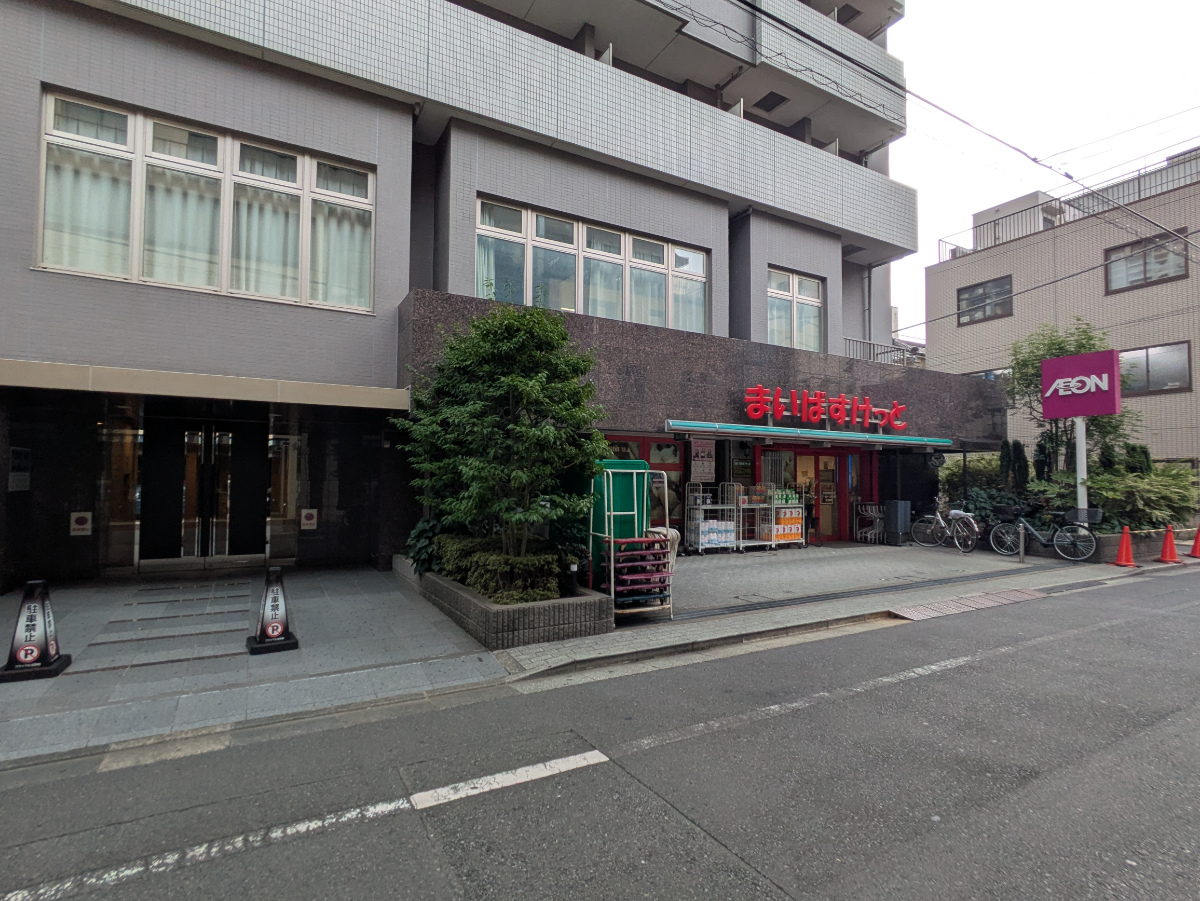v20251012150813/fresh/building/J00100494402_10
