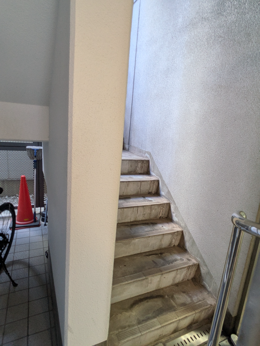 v20251013150705/fresh/building/J00100371981_12