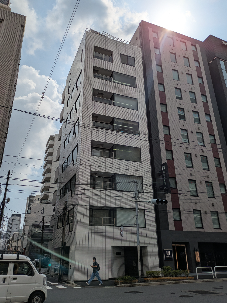 v20251013150705/fresh/building/J00100372847_7