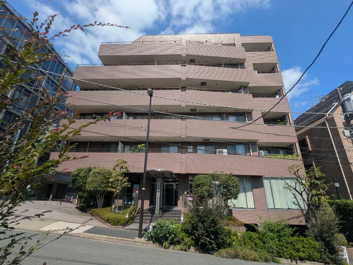 v20251013150705/fresh/building/J00100373129_9