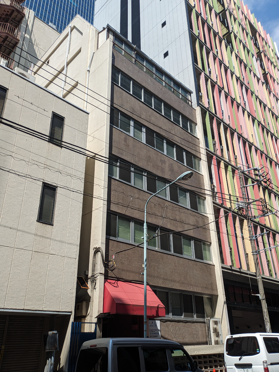 v20251013150705/fresh/building/J00100376529_6