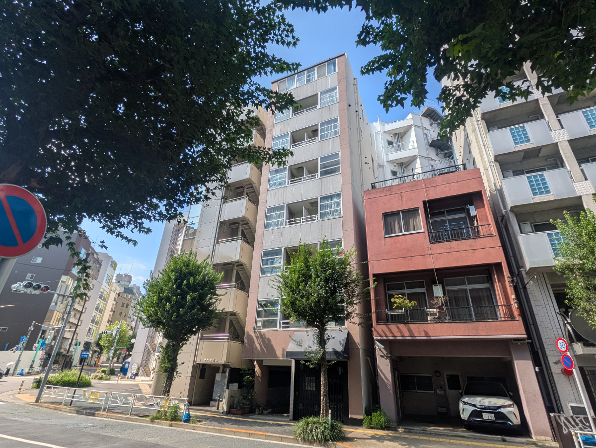v20251013150705/fresh/building/J00100376718_7