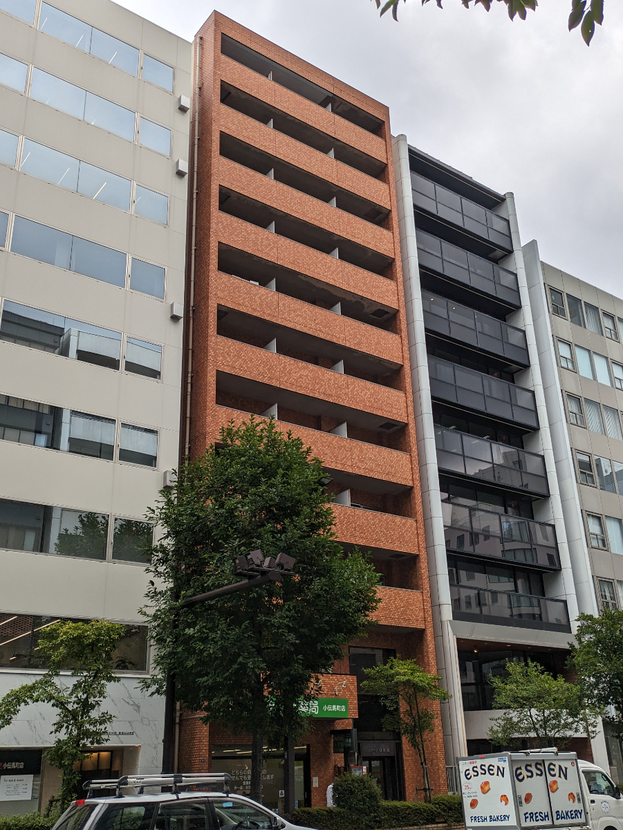 v20251013150705/fresh/building/J00100377071_5