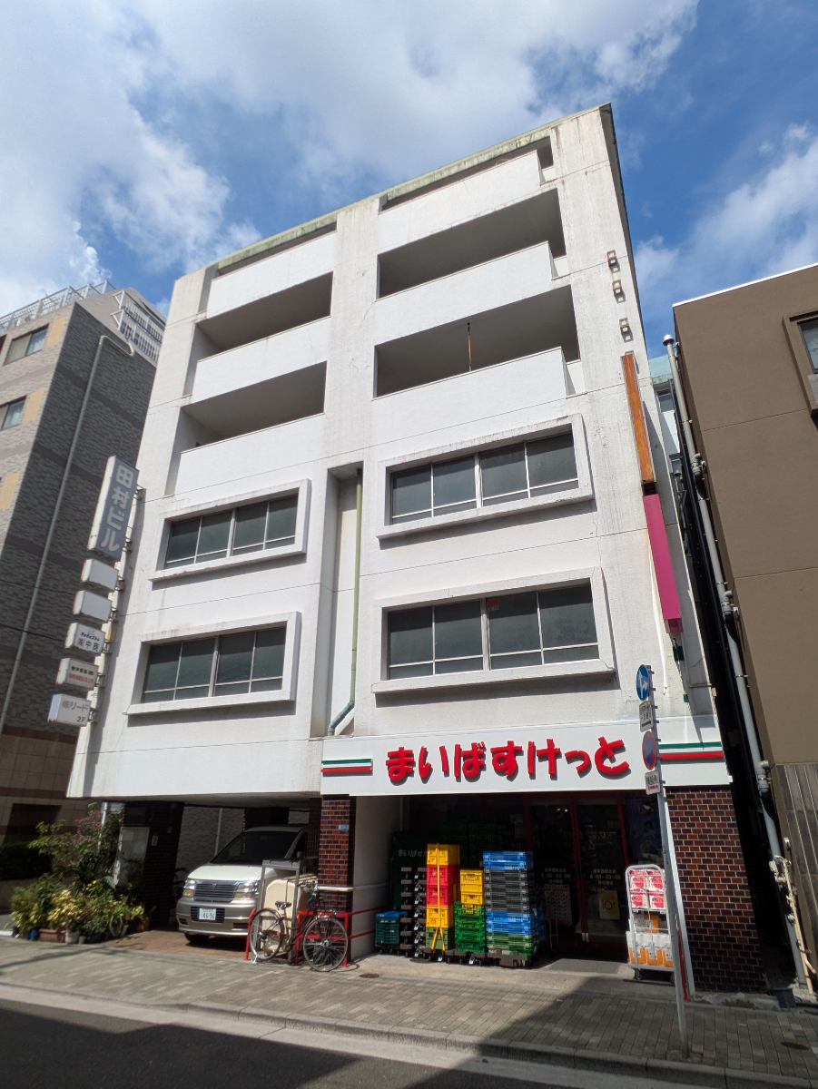 v20251013150705/fresh/building/J00100379214_7