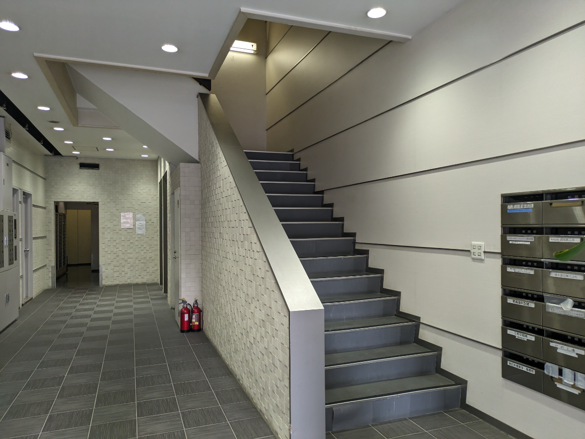 v20251013150705/fresh/building/J00100385687_14