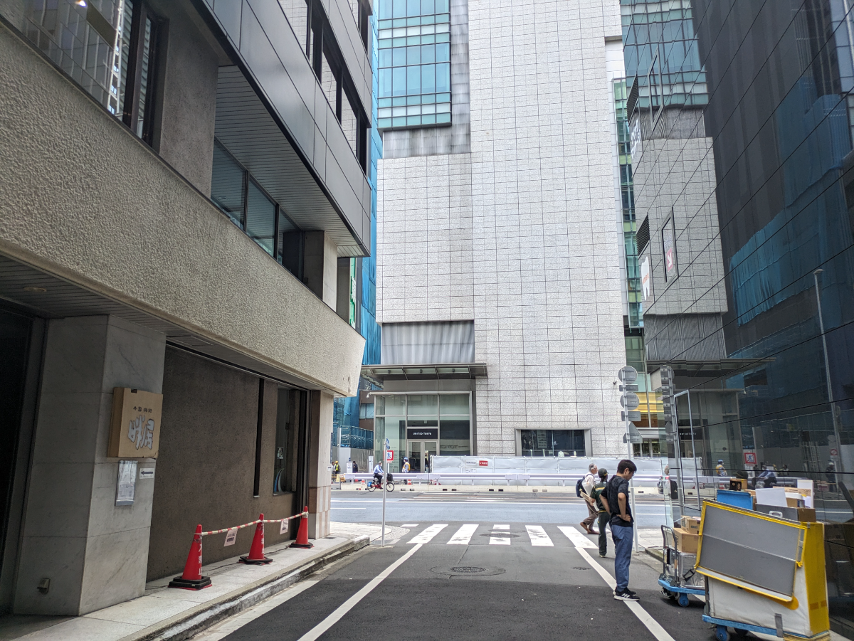 v20251013150705/fresh/building/J00100385687_17