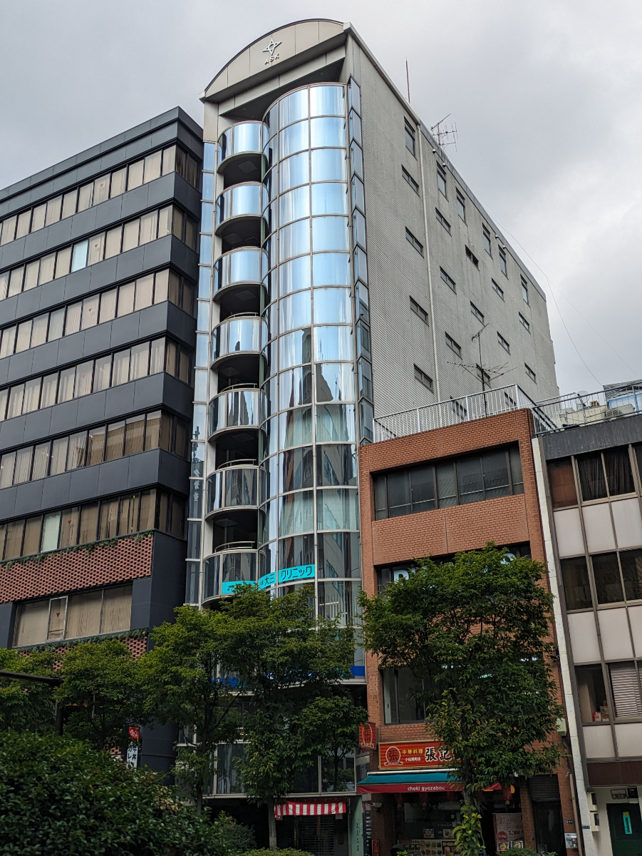 v20251013150705/fresh/building/J00100390675_5