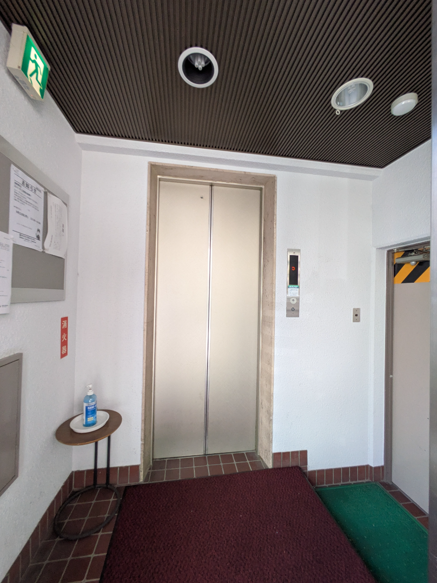 v20251013150705/fresh/building/J00100395009_17
