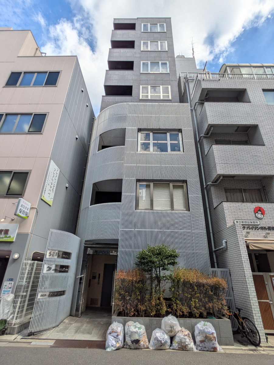 v20251013150705/fresh/building/J00100398241_1