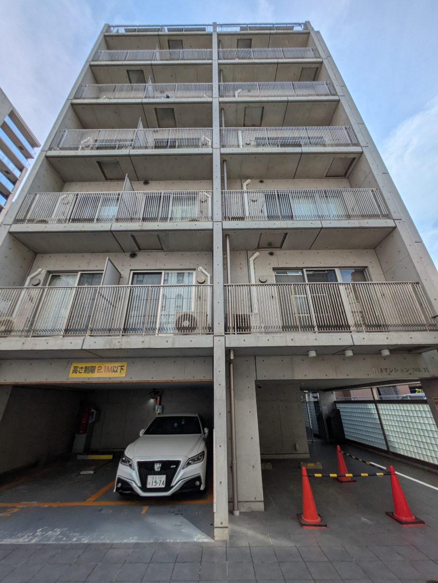 v20251013150705/fresh/building/J00100403308_6