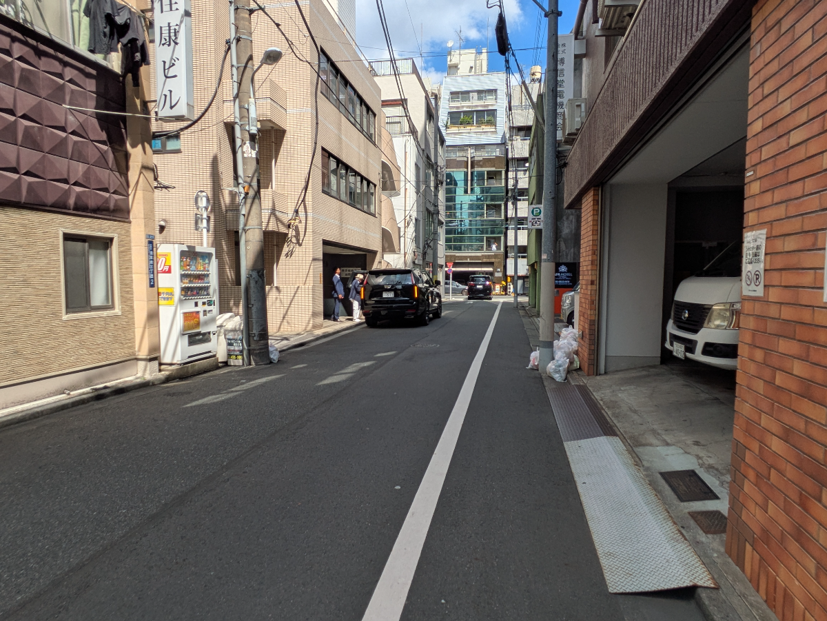 v20251013150705/fresh/building/J00100407489_2