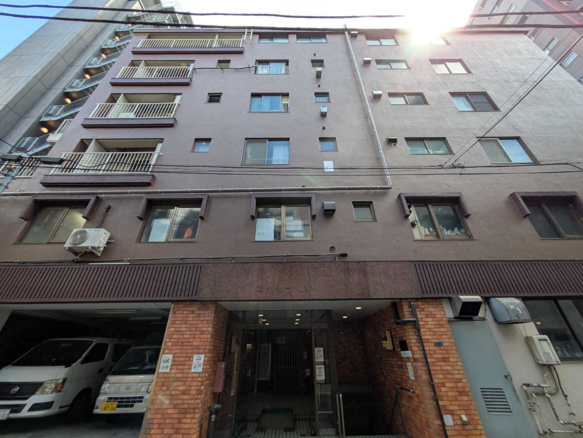 v20251013150705/fresh/building/J00100407489_9