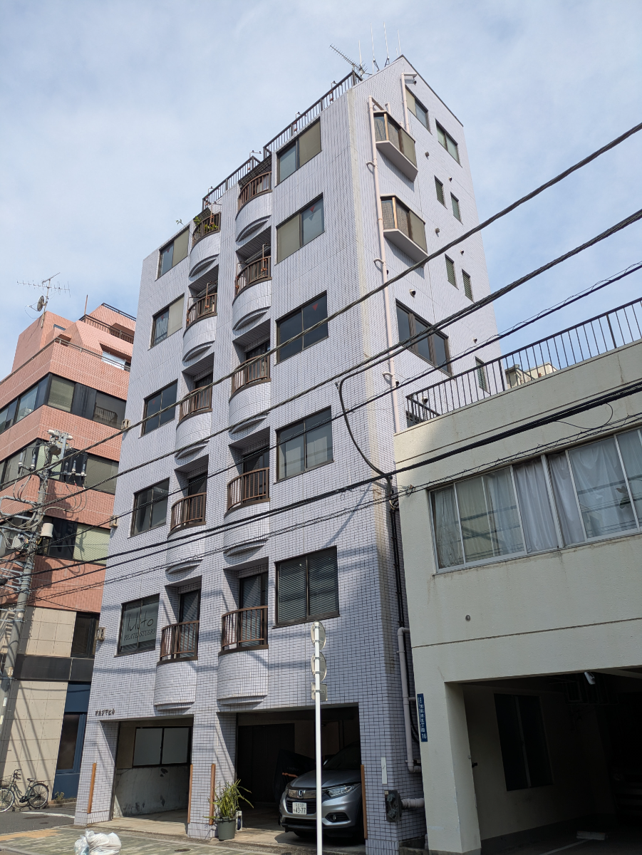 v20251013150705/fresh/building/J00100409826_5