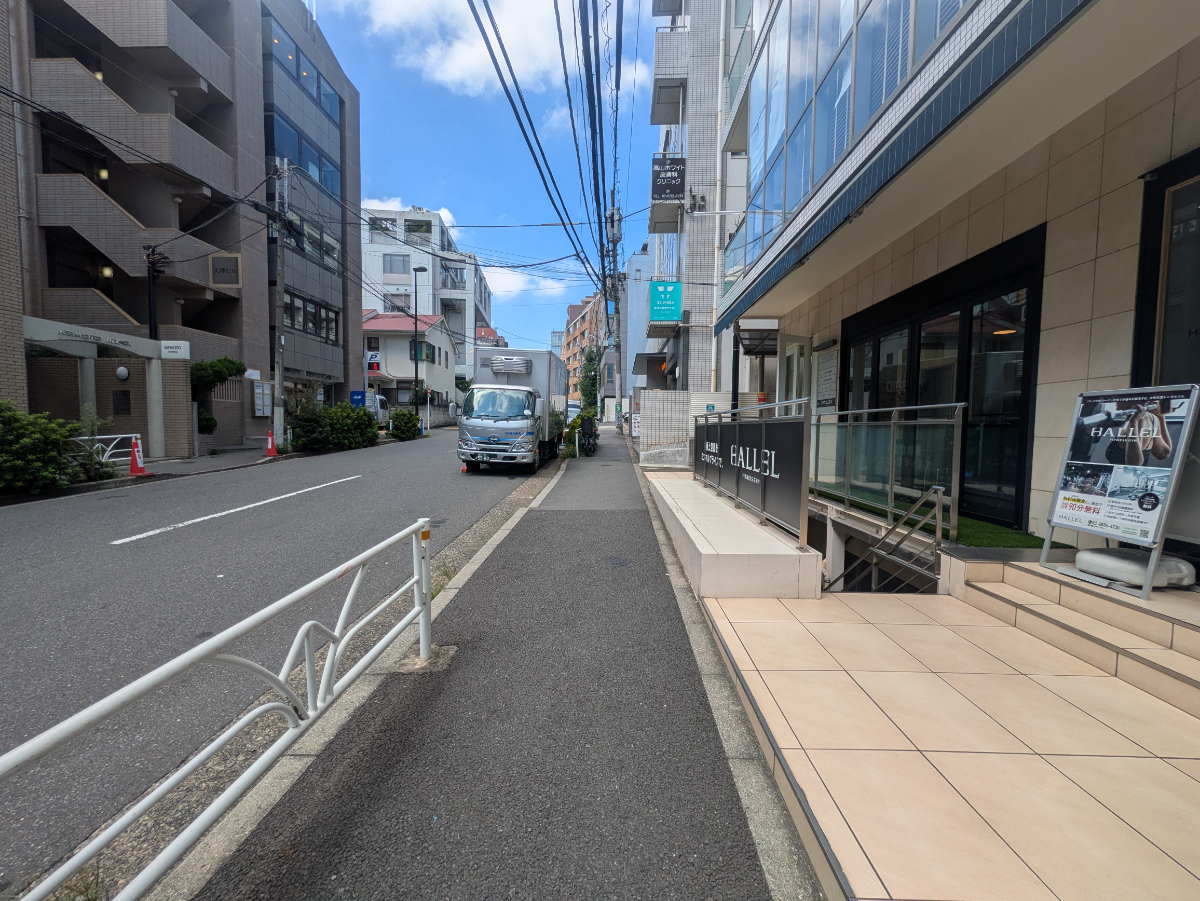 v20251013150705/fresh/building/J00100415905_12