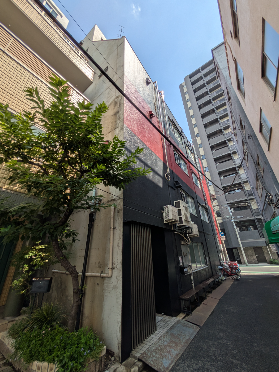 v20251013150705/fresh/building/J00100417311_8