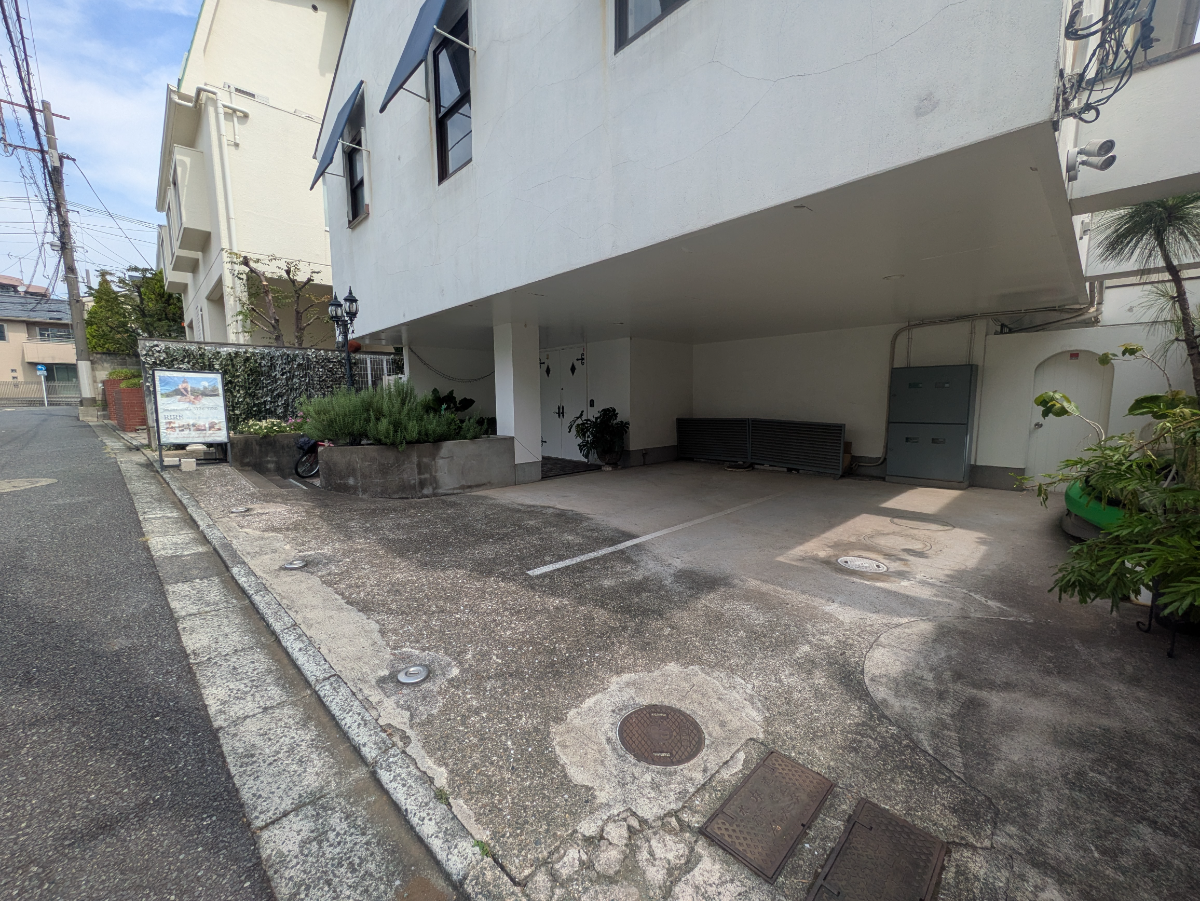 v20251013150705/fresh/building/J00100417466_10