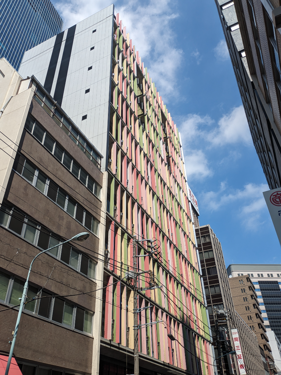 v20251013150705/fresh/building/J00100418387_10