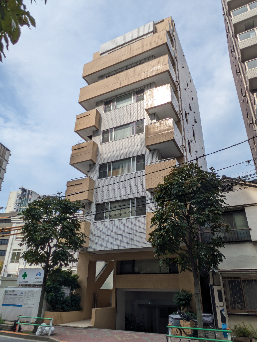 v20251013150705/fresh/building/J00100418458_1