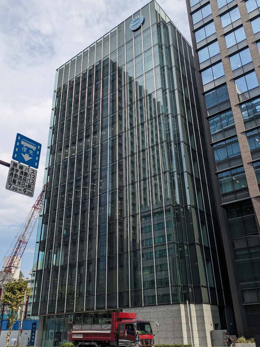 v20251013150705/fresh/building/J00100421044_5