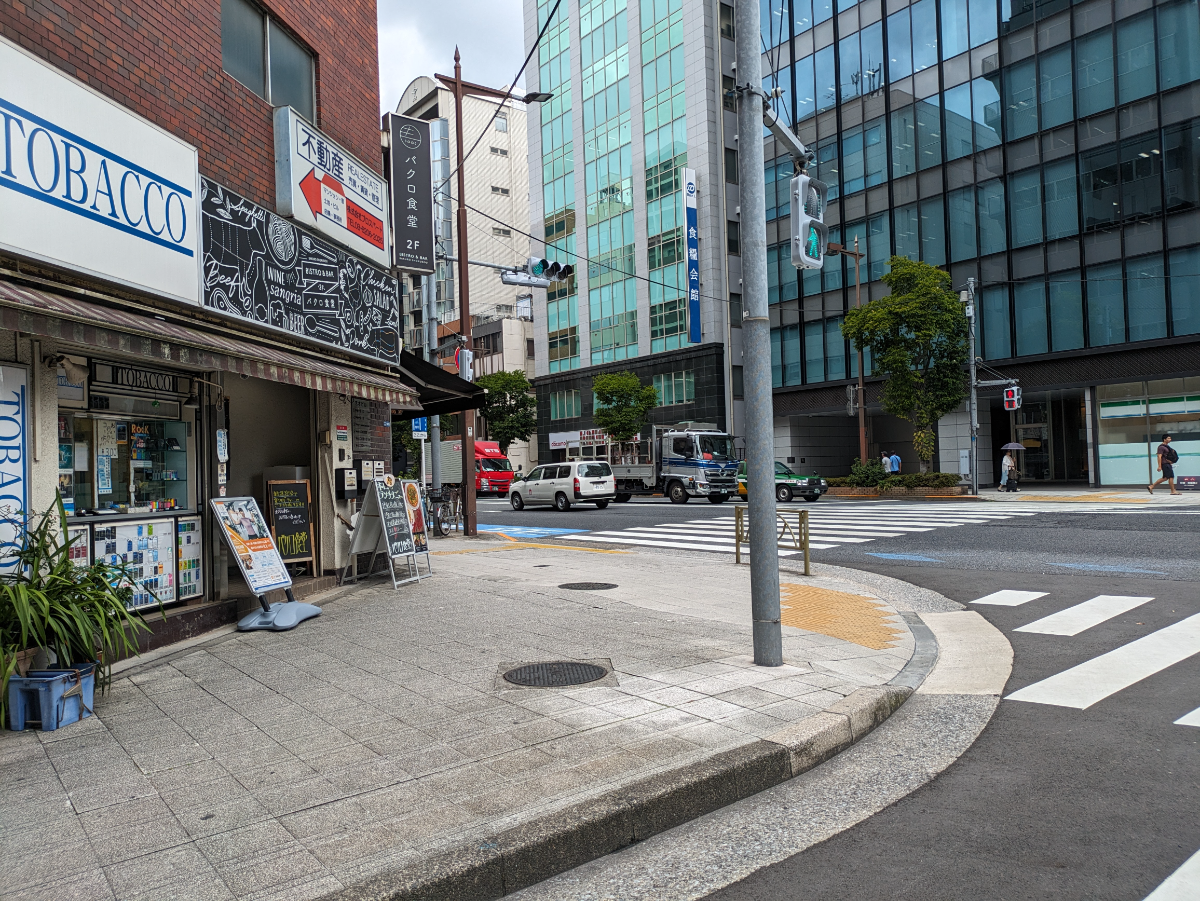 v20251013150705/fresh/building/J00100466337_10