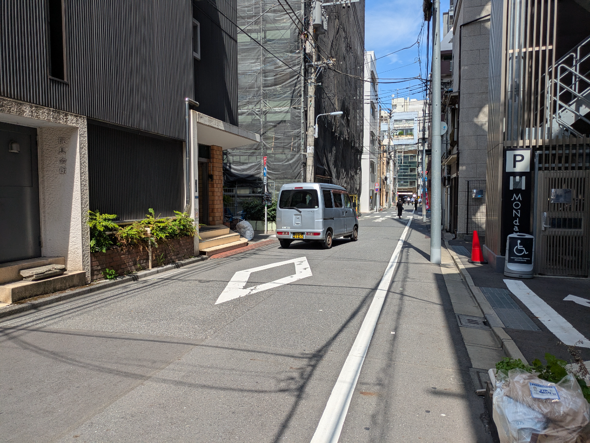v20251013150705/fresh/building/J00100475738_2