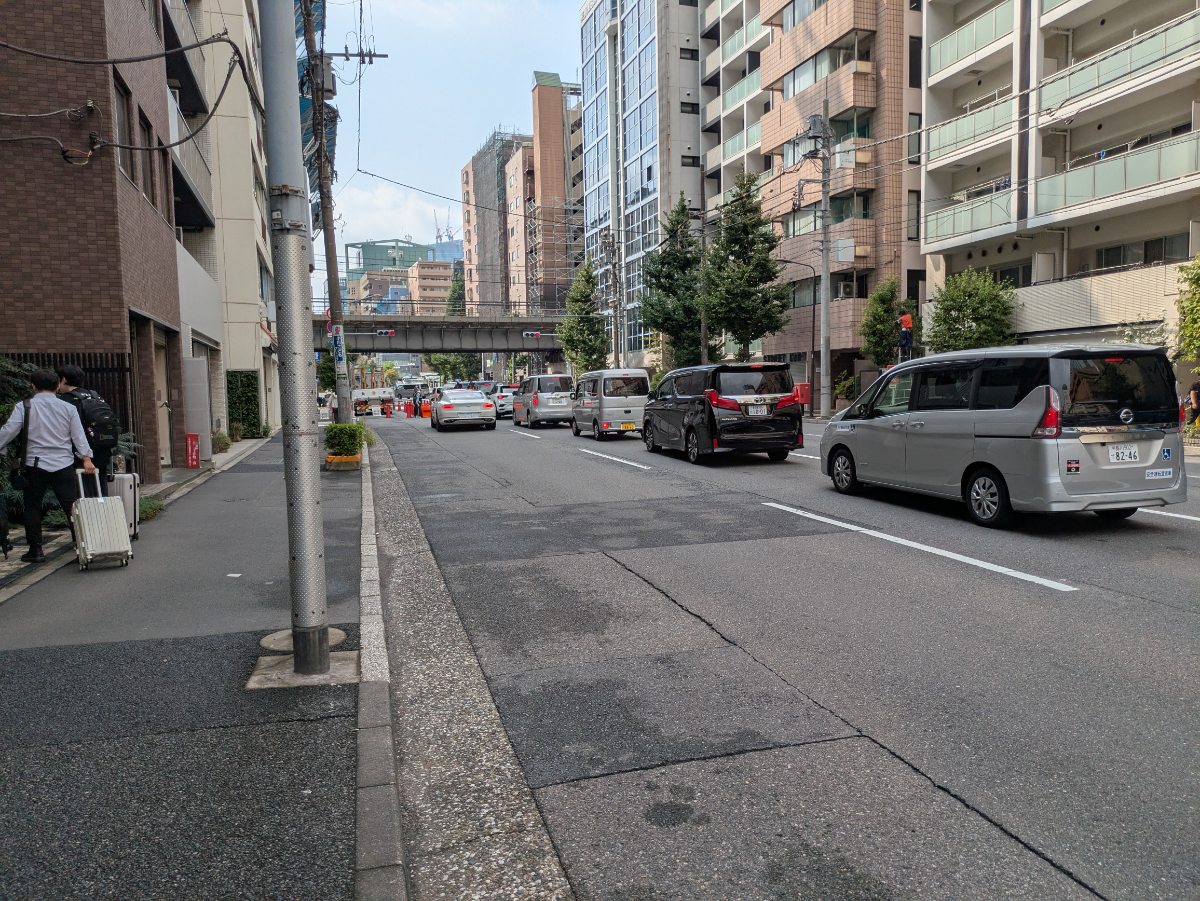 v20251013150705/fresh/building/J00100509242_2