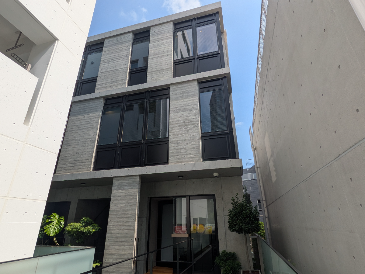 v20251013150705/fresh/building/J00100512221_5