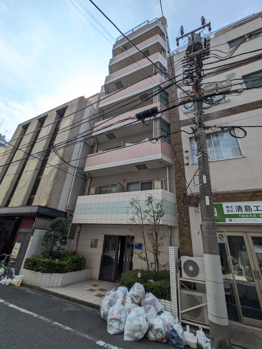 v20251013150705/fresh/building/J00100633643_8
