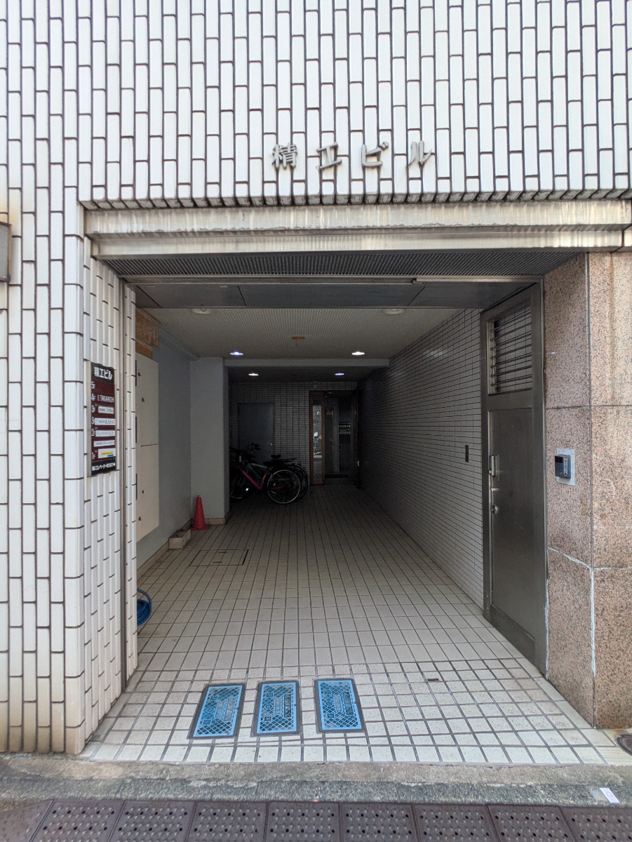 v20251014150838/fresh/building/J00100369667_3