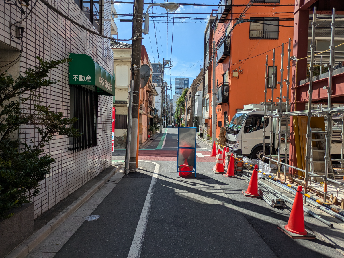 v20251014150838/fresh/building/J00100408851_2