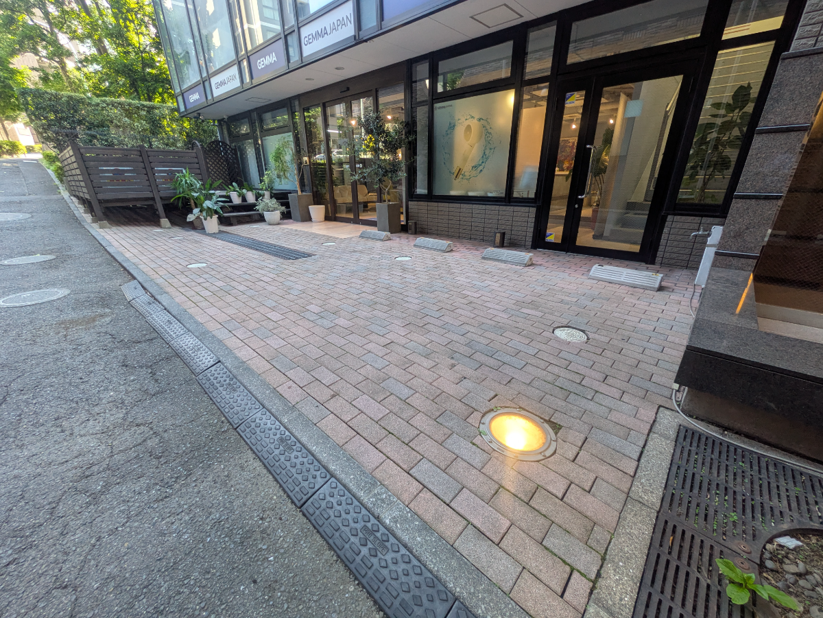 v20251014150839/fresh/building/J00100363891_11