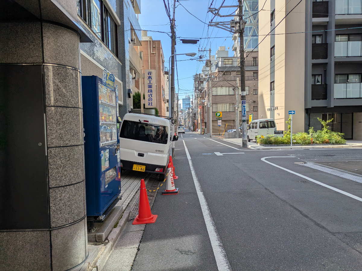 v20251014150839/fresh/building/J00100364919_12