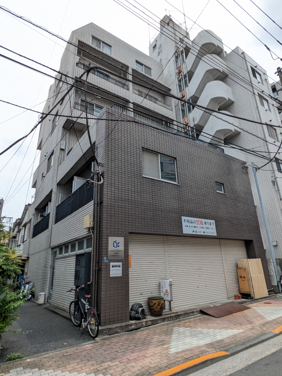 v20251014150839/fresh/building/J00100364960_7