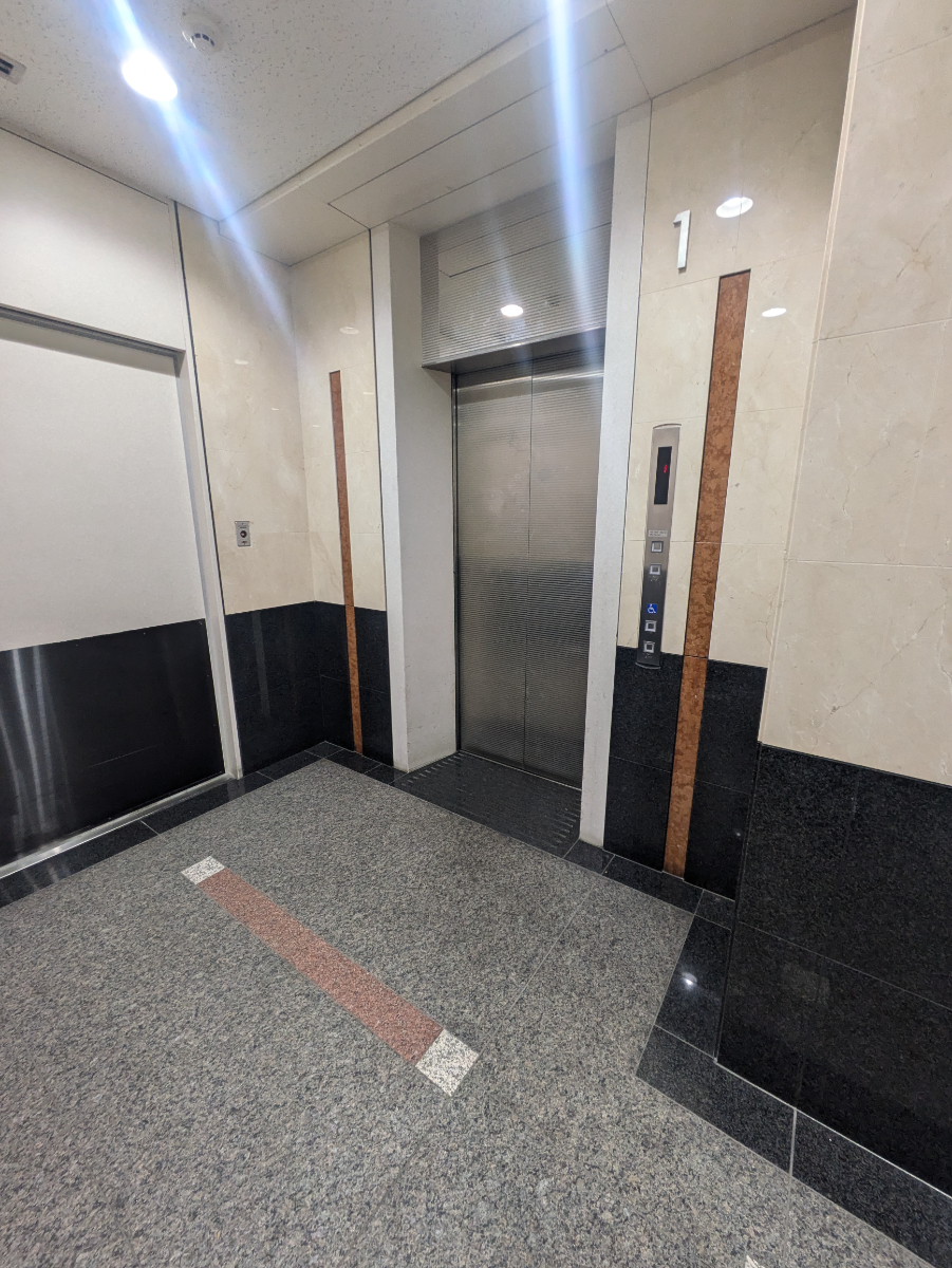 v20251014150839/fresh/building/J00100365500_4