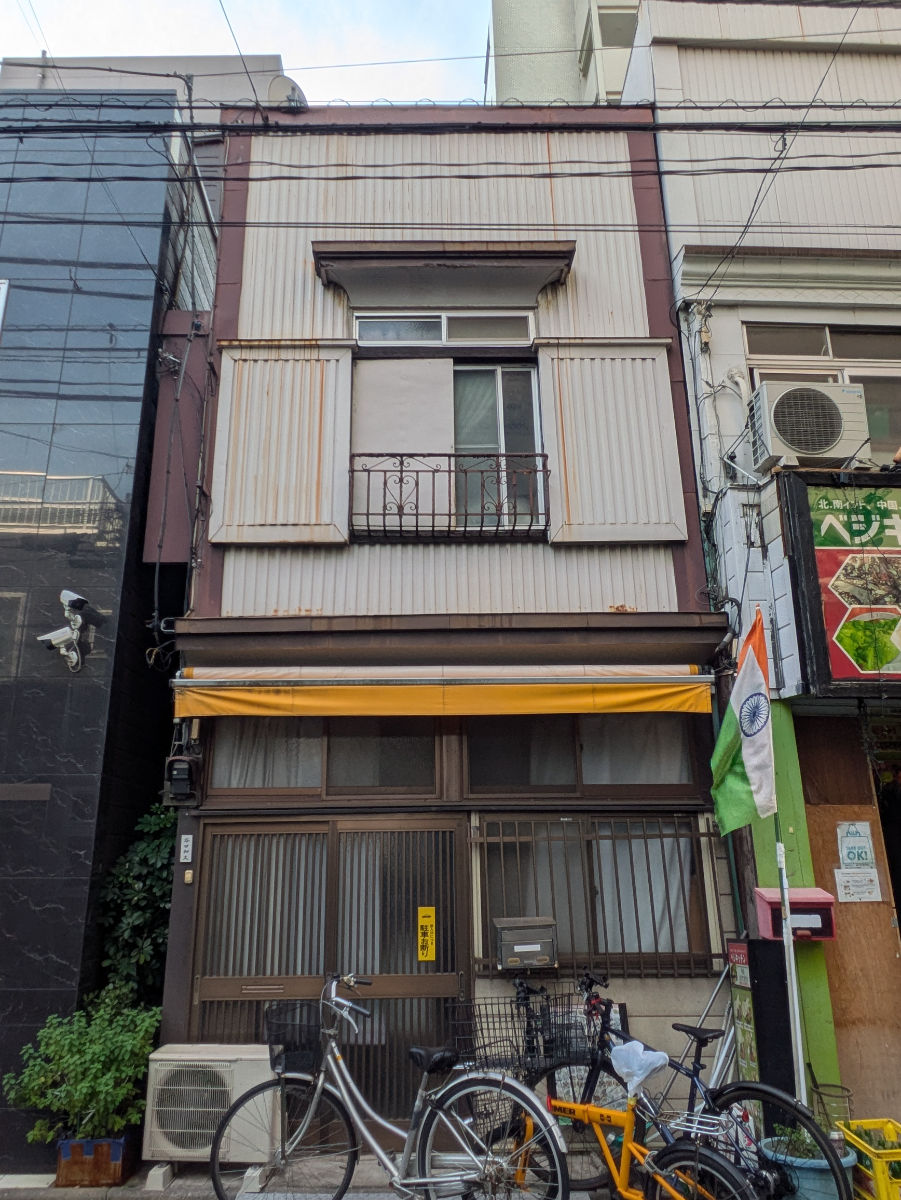 v20251014150839/fresh/building/J00100367392_1