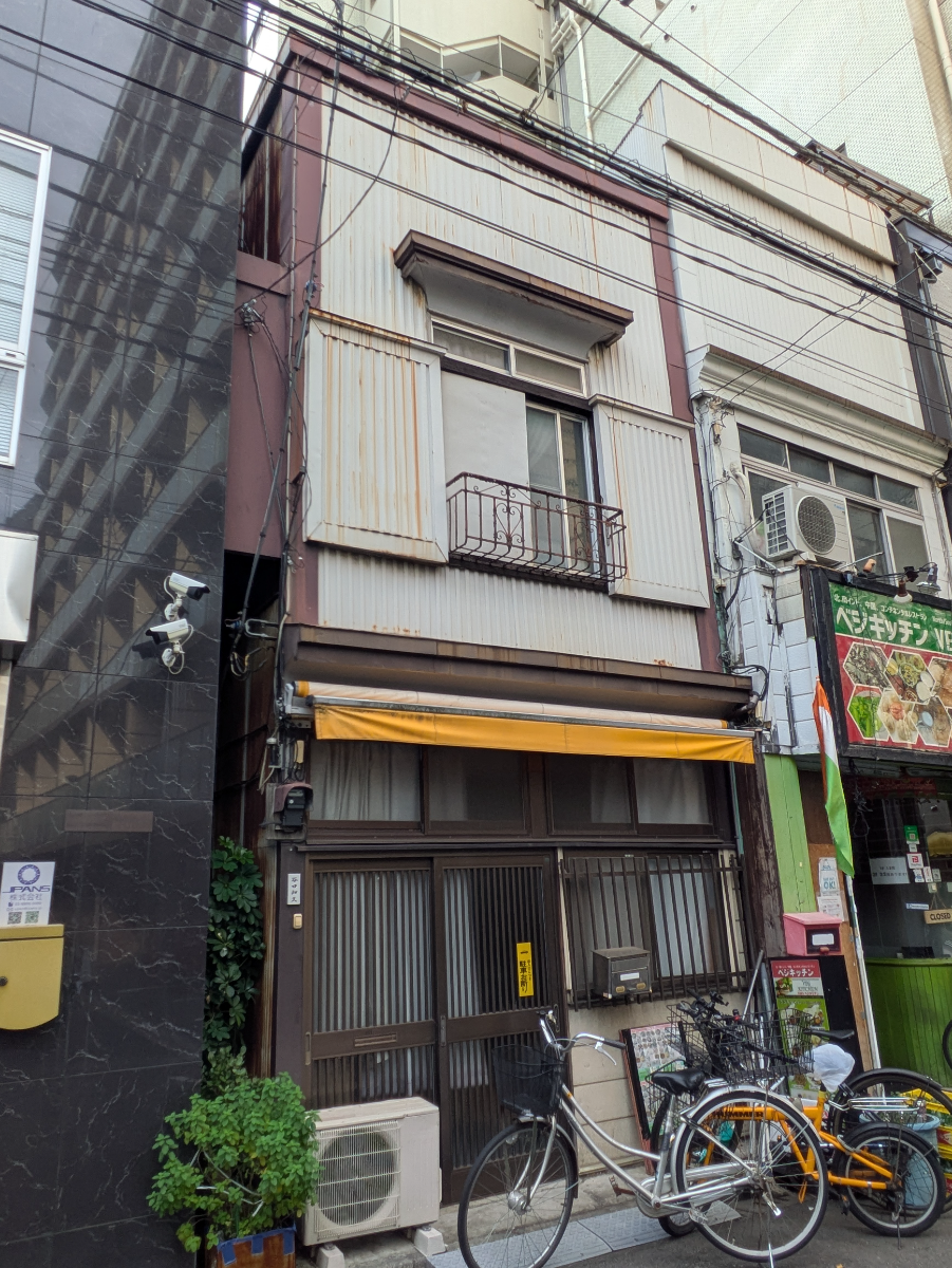 v20251014150839/fresh/building/J00100367392_6
