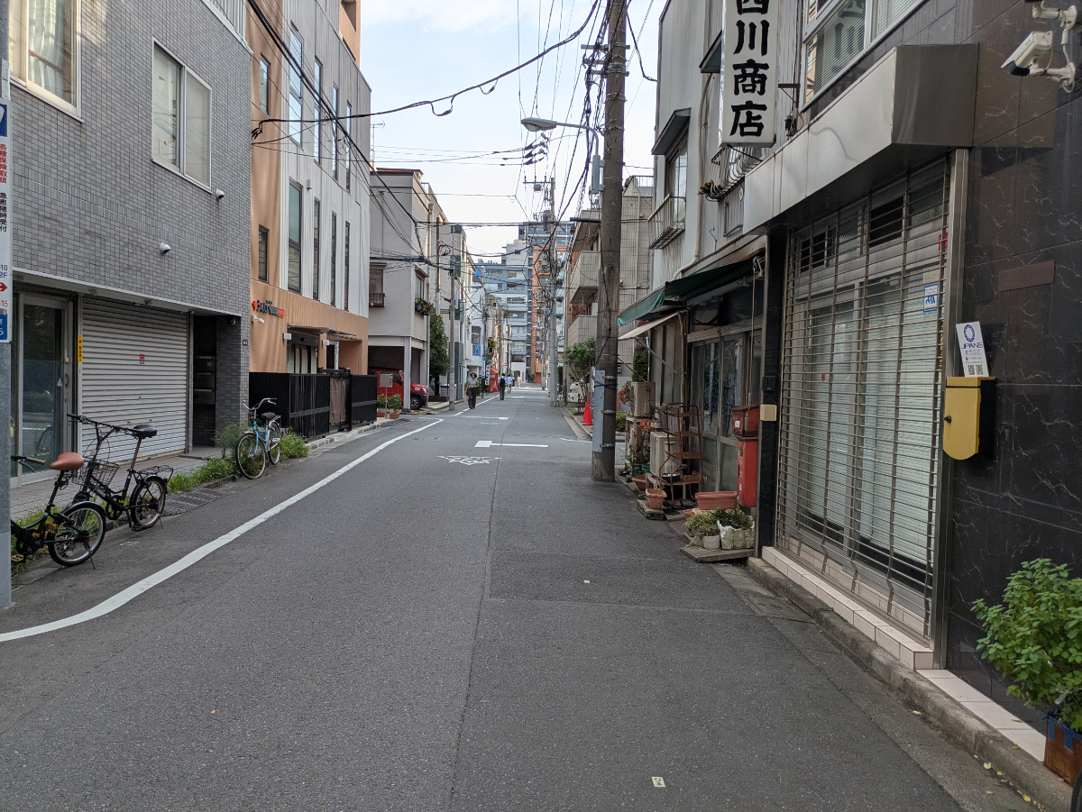 v20251014150839/fresh/building/J00100367392_7