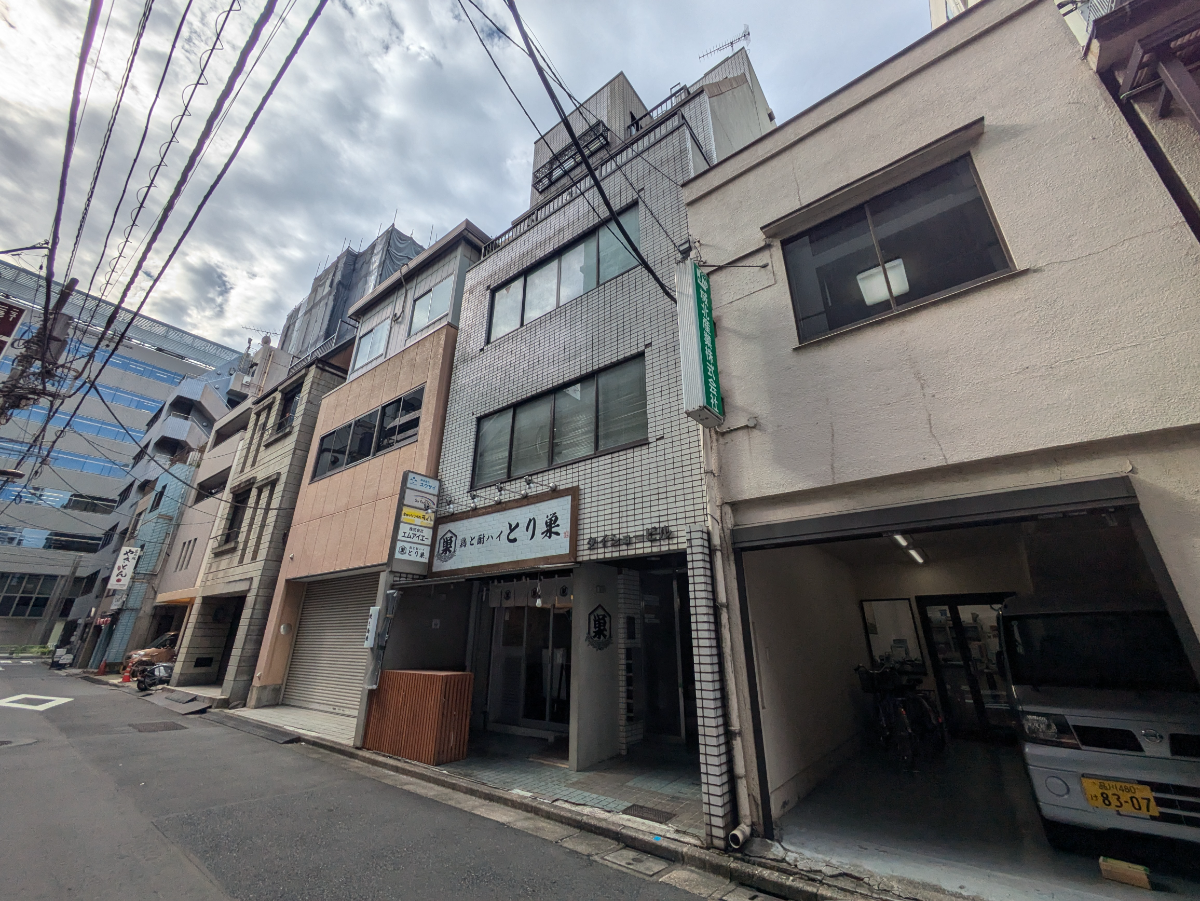 v20251014150839/fresh/building/J00100369023_6