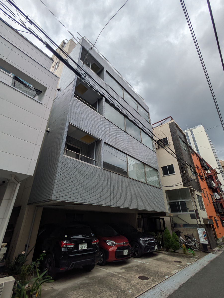 v20251014150839/fresh/building/J00100369304_6