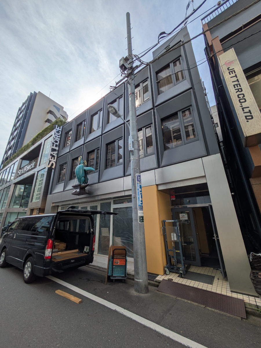 v20251014150839/fresh/building/J00100372452_7