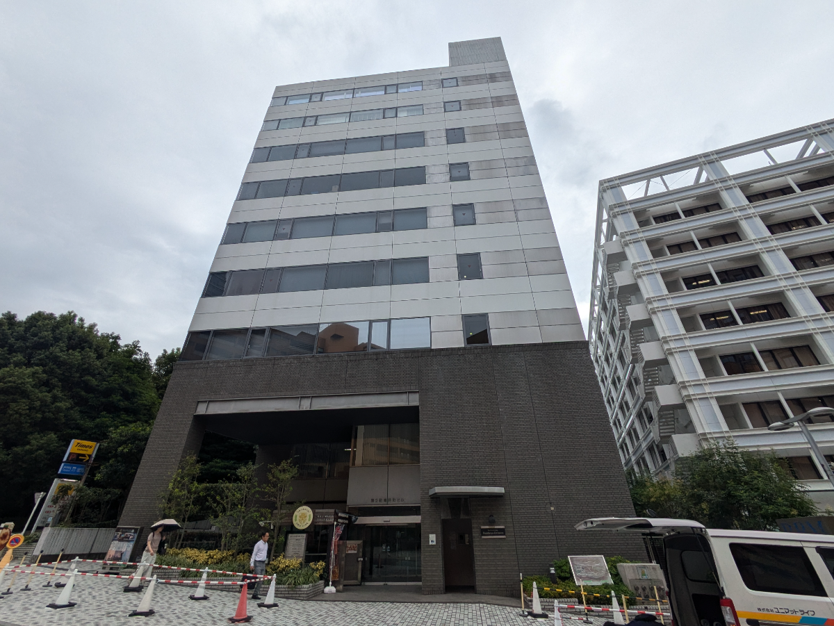 v20251014150839/fresh/building/J00100373318_6