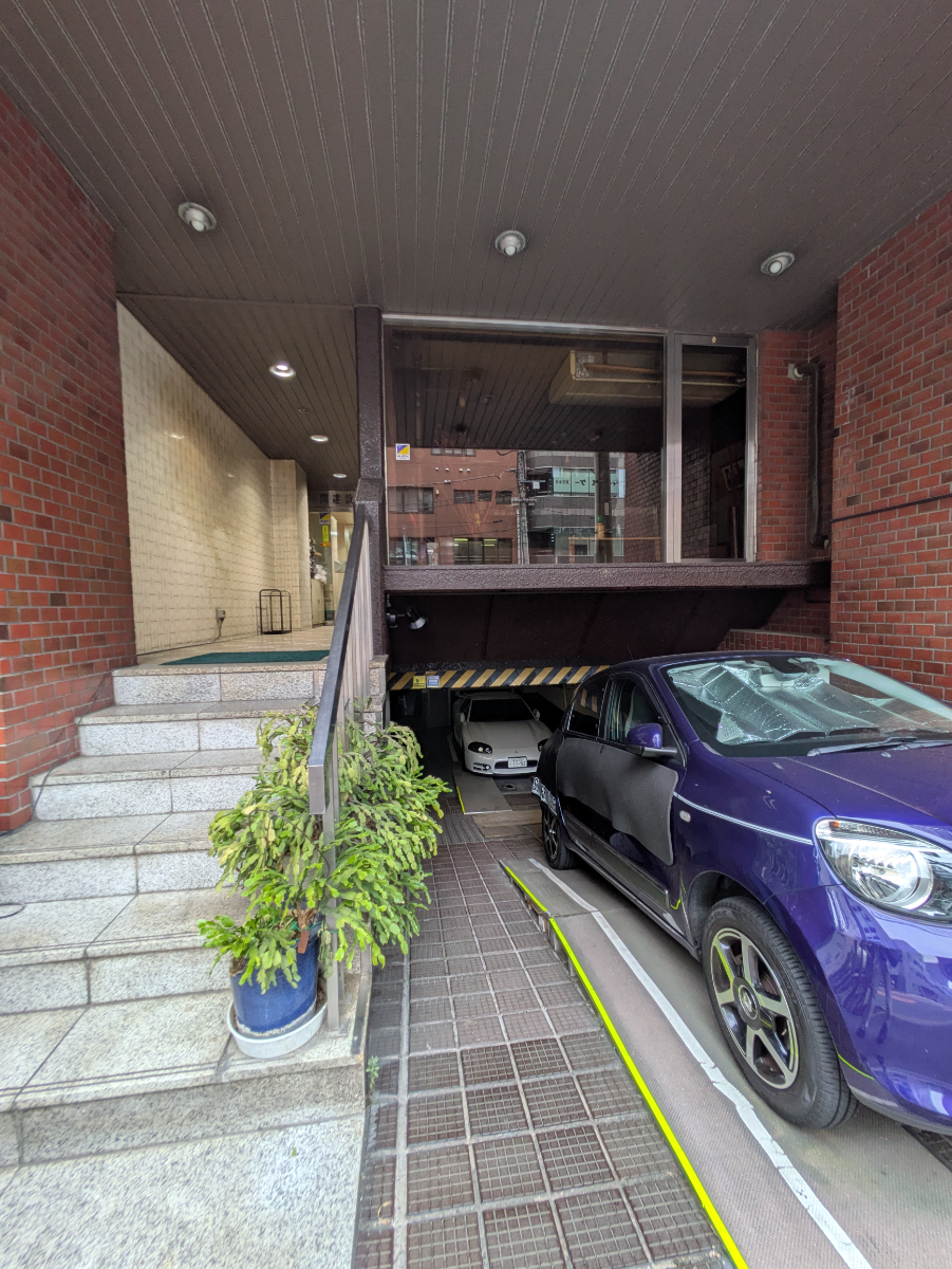 v20251014150839/fresh/building/J00100379276_3