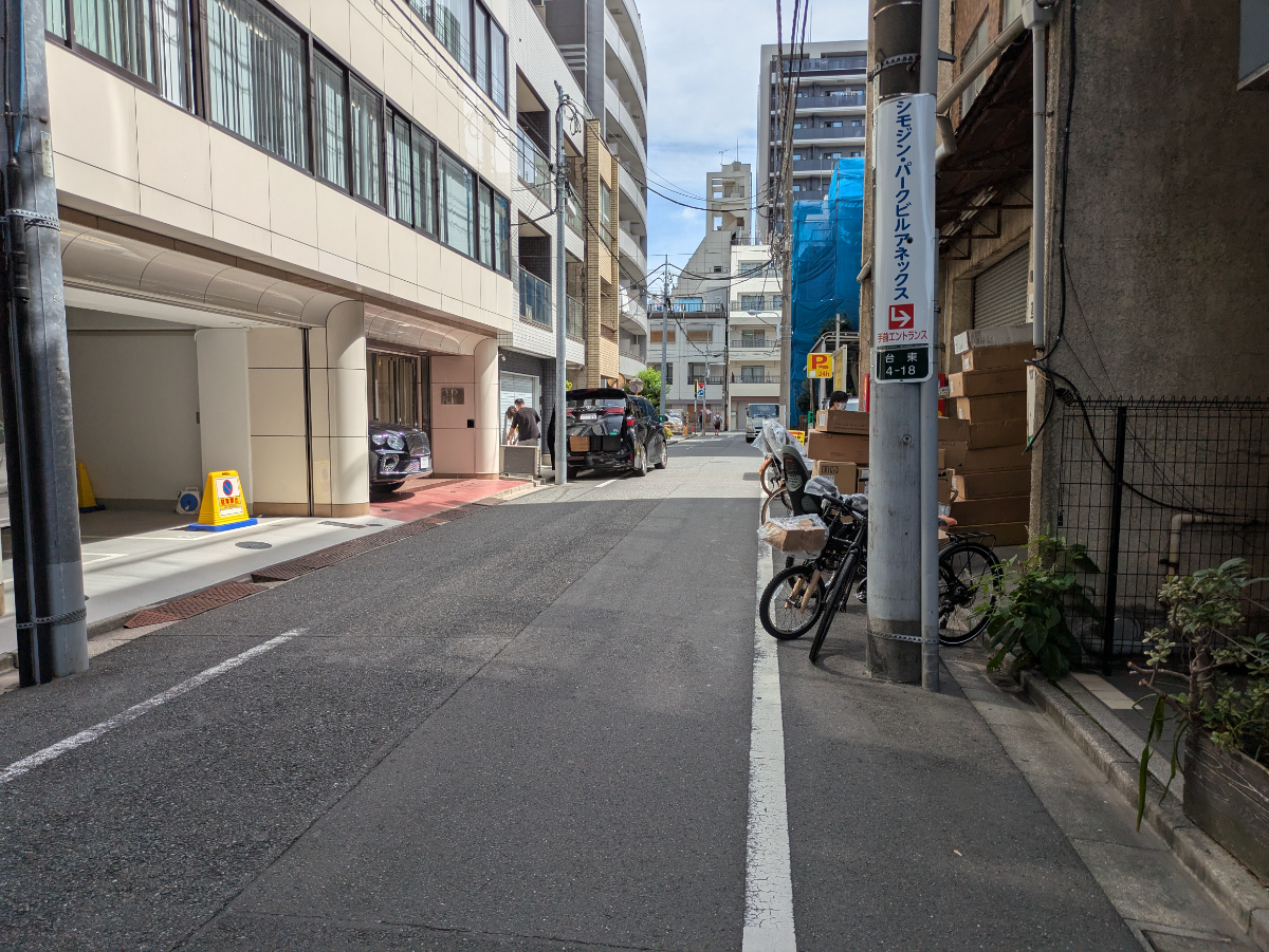 v20251014150839/fresh/building/J00100379326_2