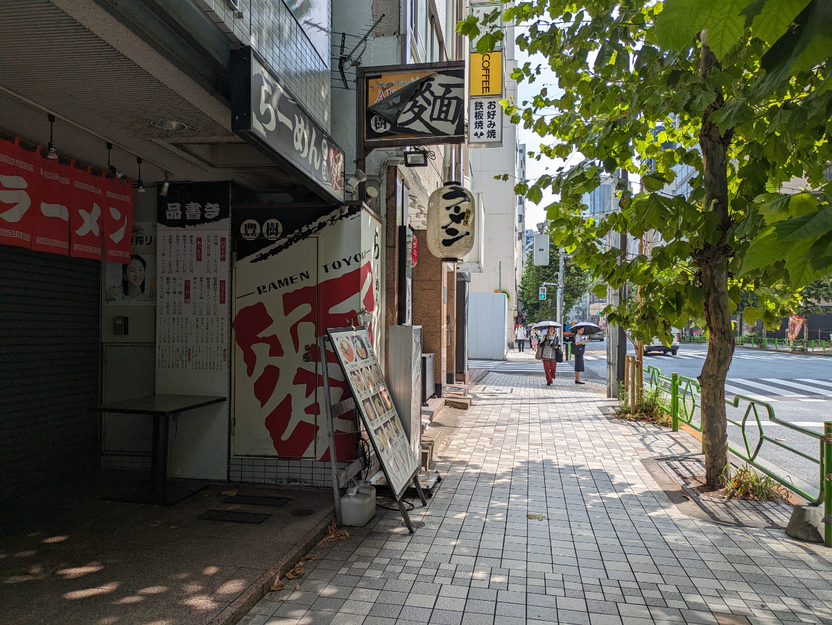 v20251014150839/fresh/building/J00100381405_15