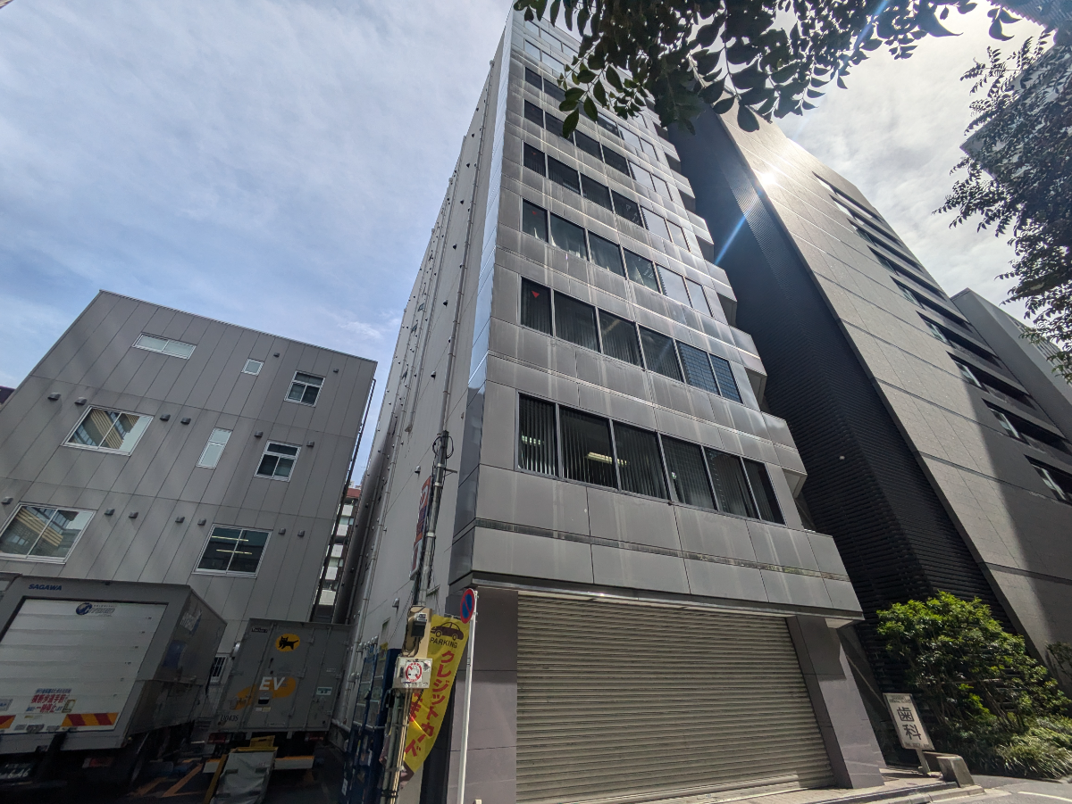 v20251014150839/fresh/building/J00100383079_12