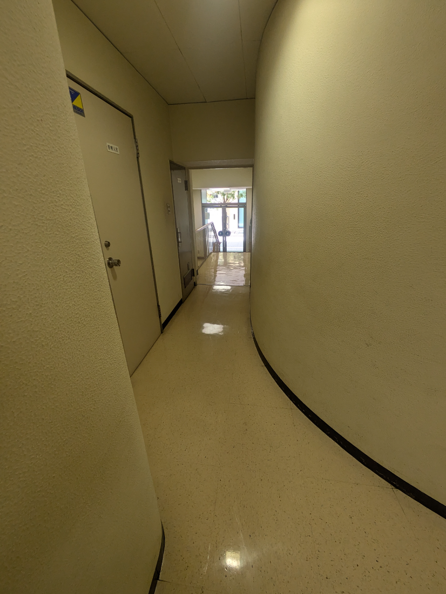 v20251014150839/fresh/building/J00100392563_10