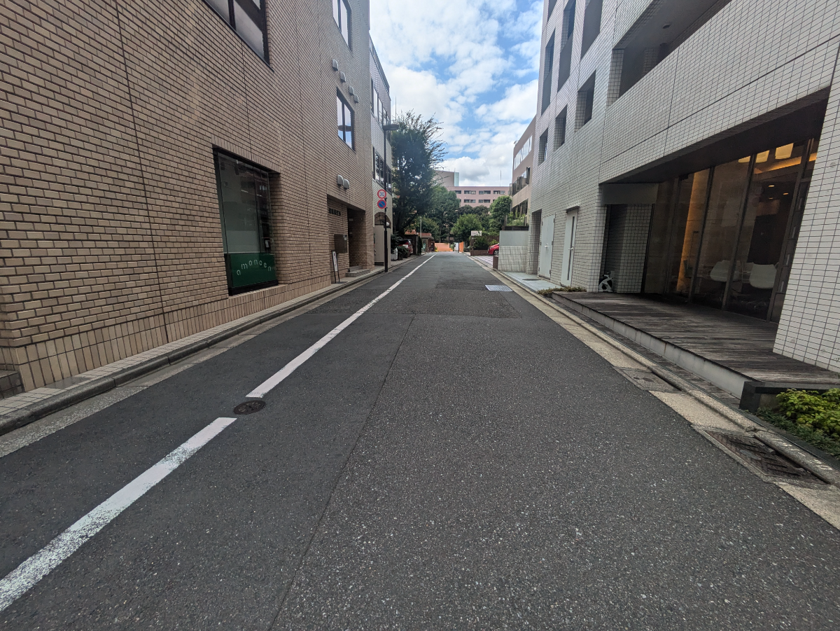 v20251014150839/fresh/building/J00100394431_11