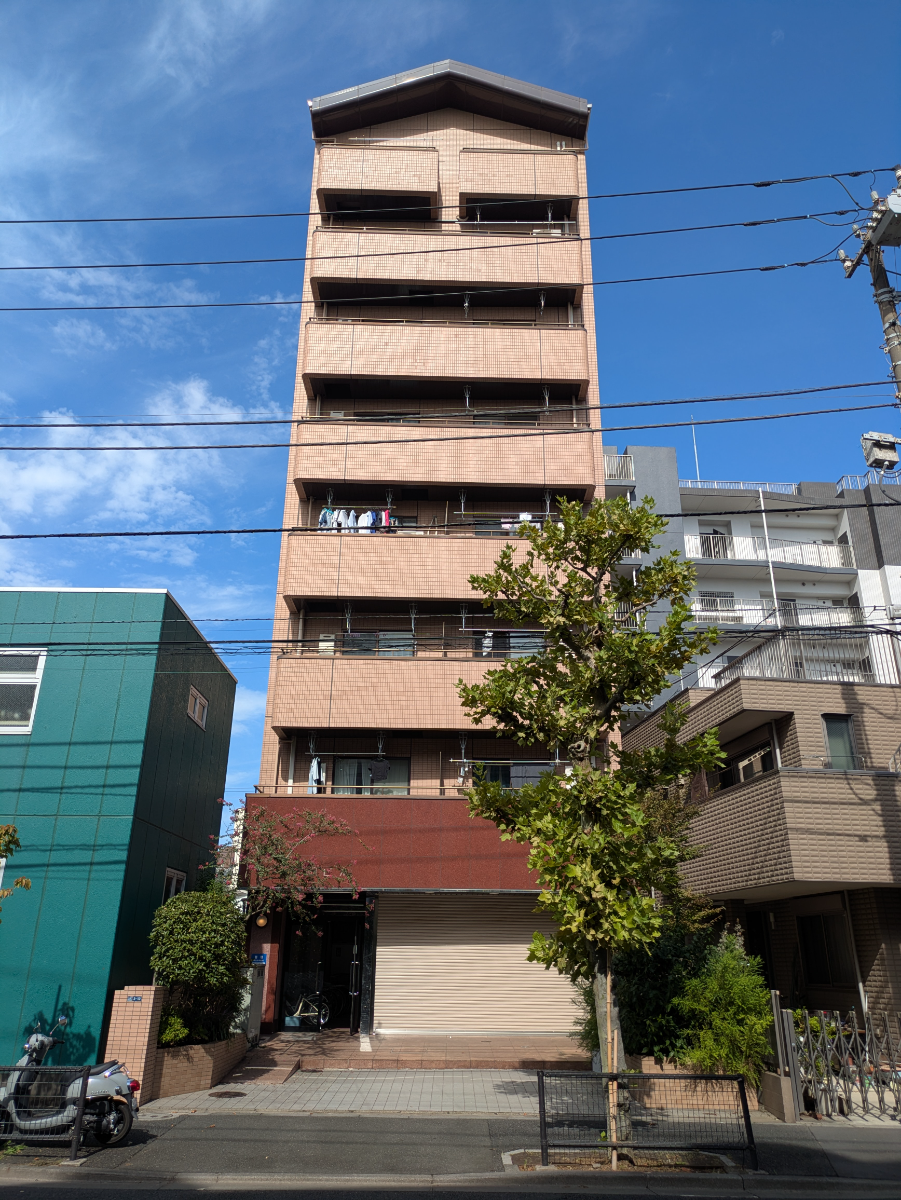 v20251014150839/fresh/building/J00100403277_1