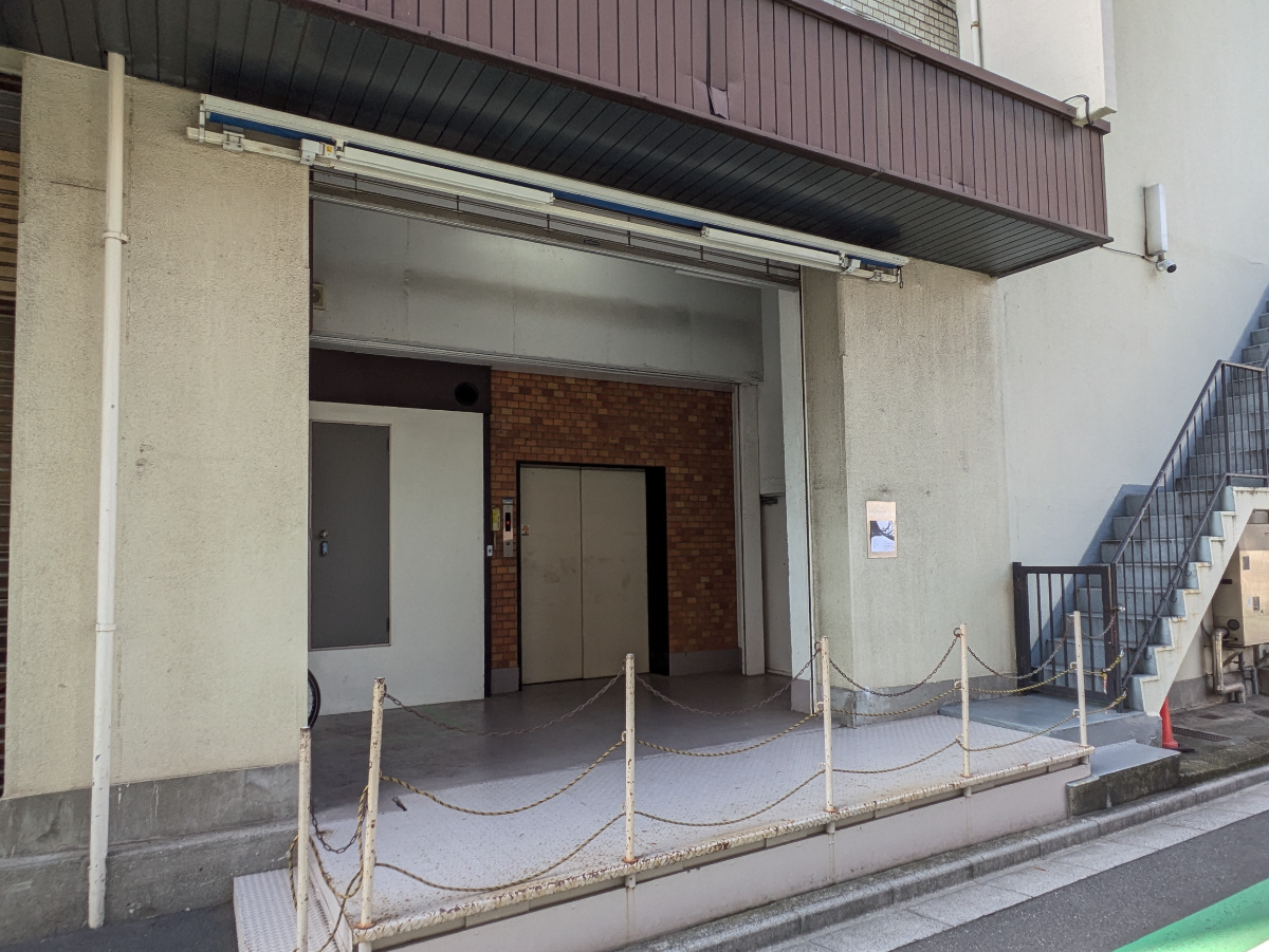 v20251014150839/fresh/building/J00100405876_3