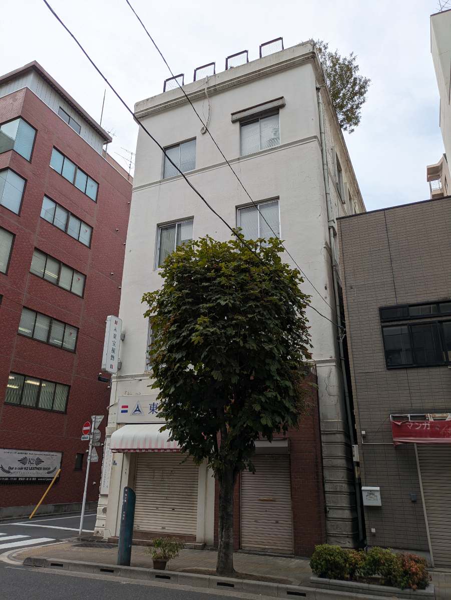 v20251014150839/fresh/building/J00100407052_5